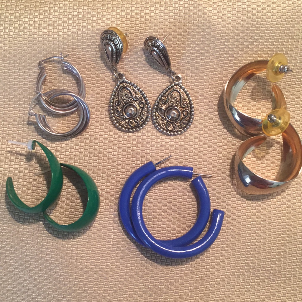 4/$15 Earring Bundle
